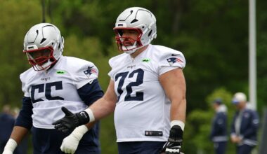 What placing Wes Schweitzer on retired list means for Patriots
