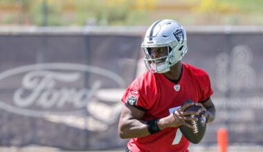 Raiders News: Geno Smith is leading by example