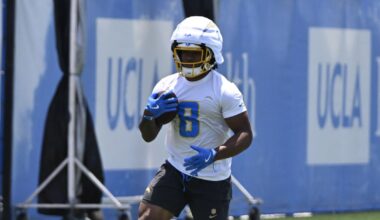 Chargers News: Full breakdown of Aaron Rodgers’ contract revealed