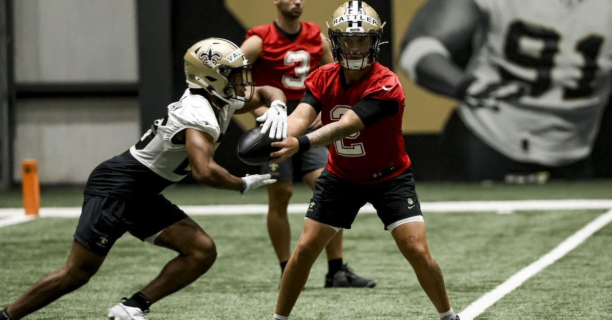 New Orleans Saints waive running back Xazavian Valladay