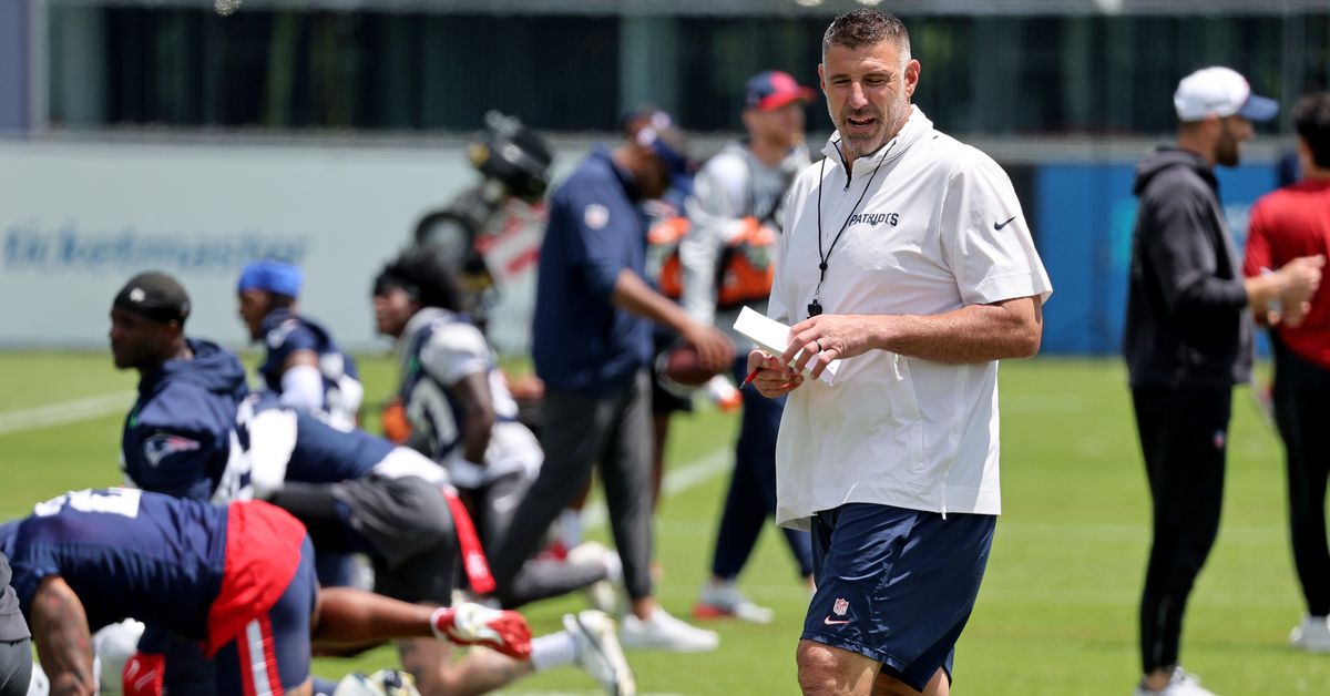 Patriots hire director of coaching analytics to assist Mike Vrabel