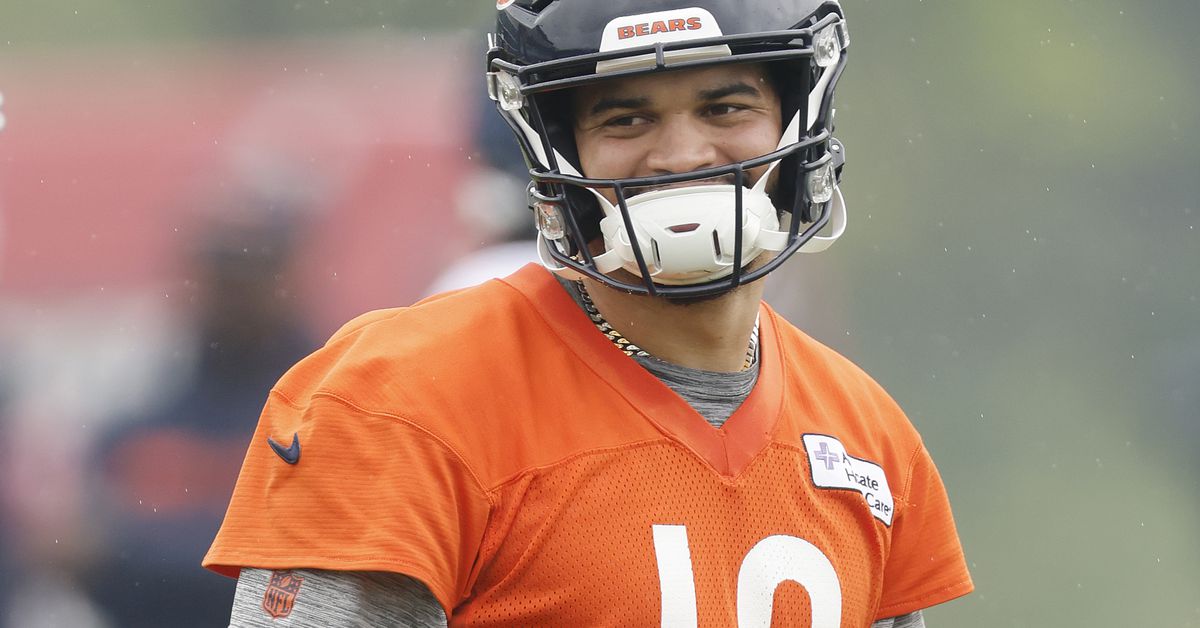 Are the Chicago Bears preparing trick plays with QB Caleb Williams?