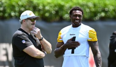 Pittsburgh Steelers OC Arthur Smuth isn’t ‘running the wishbone’ with Aaron Rodgers, DK Metcalf