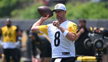 Former Jets executive bashes Aaron Rodgers, Pittsburgh Steelers