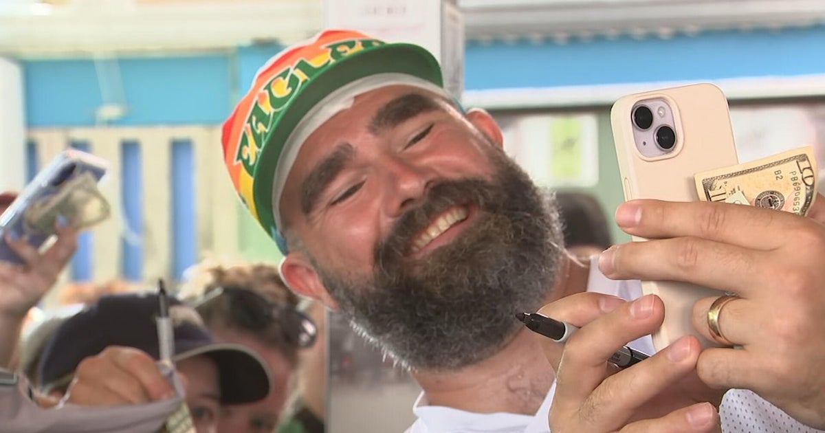 Jason Kelce's annual celebrity bartending event to benefit Eagles Autism Foundation takes over Sea Isle City