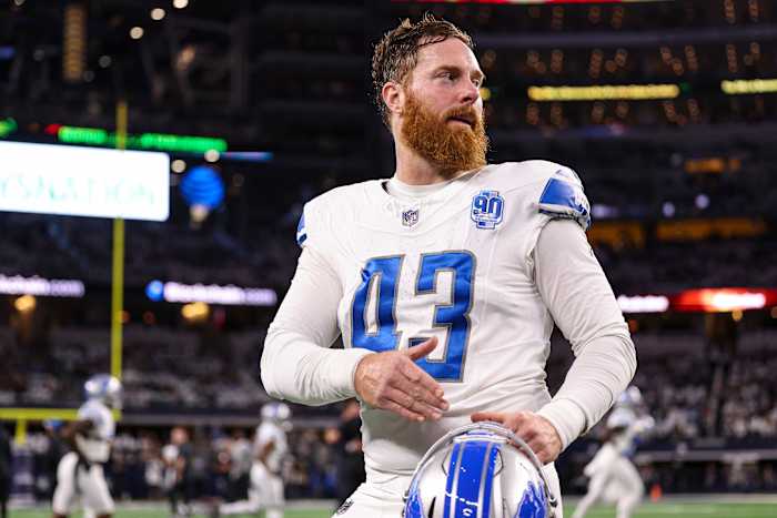 Recent Detroit Lions player kicked out of church after raising questions about priest porn use