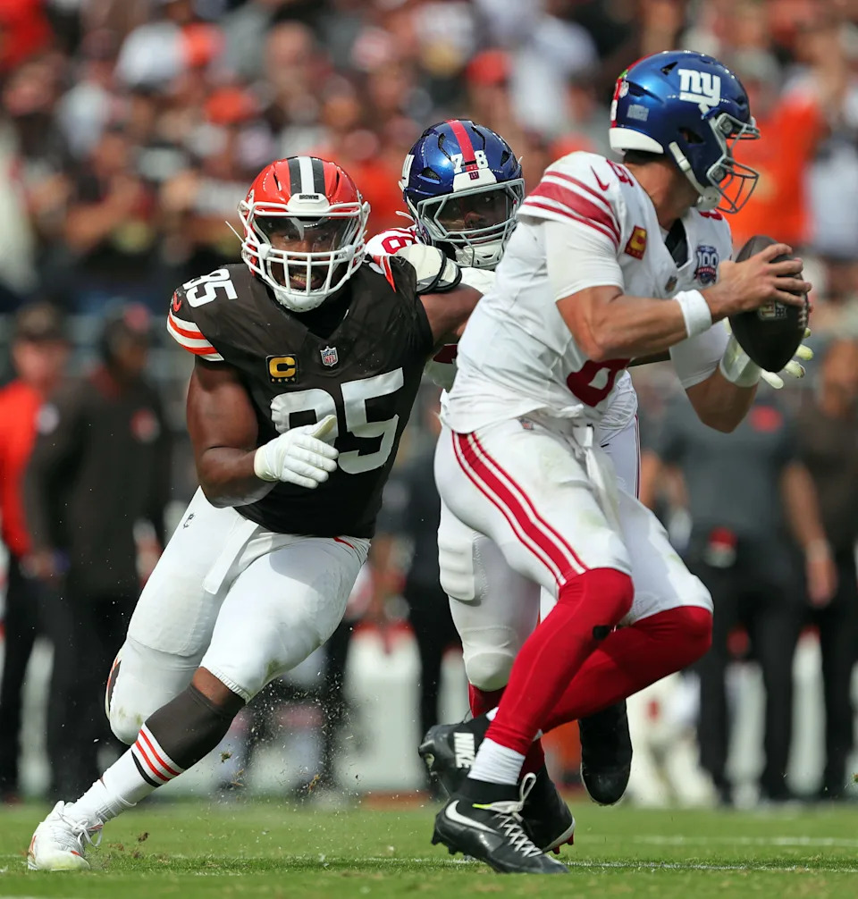Cleveland Browns defensive end Myles Garrett (95) closes in on New York Giants quarterback Daniel Jones (8) during the second half of an NFL football game at Huntington Bank Field, Sunday, Sept. 22, 2024, in Cleveland, Ohio.