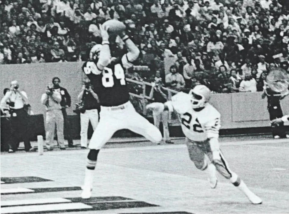 New Orleans Saints wide receiver Rich Mauti (84) catches a touchdown pass against the Cleveland Browns. Credit: nosaintshistory.com