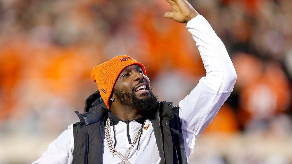 Dez Bryant, Josh Heupel highlight College Football Hall of Fame ballot