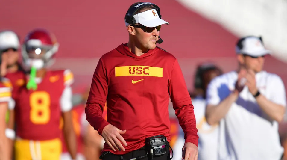 USC head coach Lincoln Riley during the 2024 season. © Gary A. Vasquez-Imagn Images