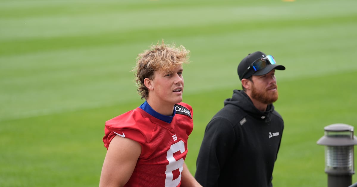 What Eli Manning and Phil Simms said about Jaxson Dart – Deseret News