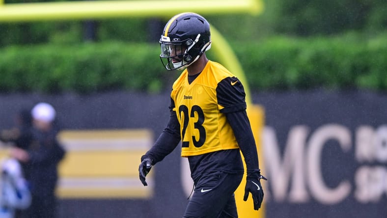 Pittsburgh Steelers CB Darius Slay