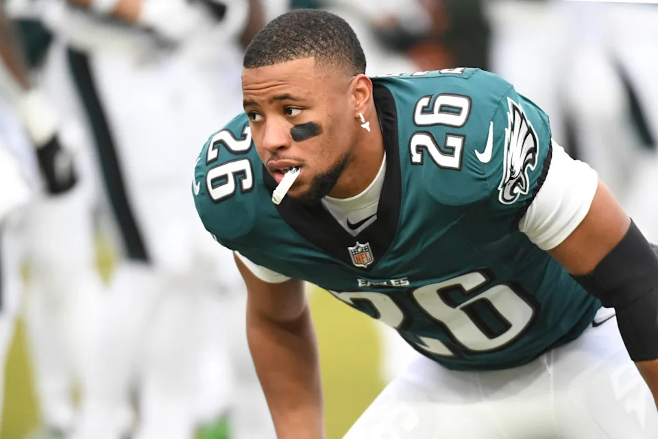 Philadelphia Eagles running back Saquon Barkley=Eric Hartline-Imagn Images