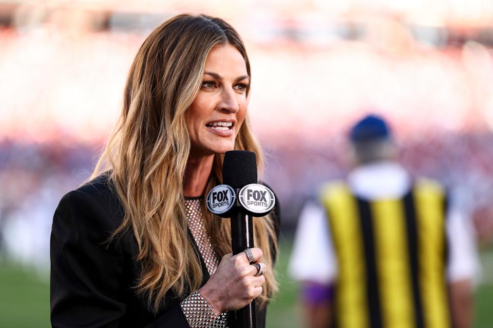SANTA CLARA, CA - JANUARY 28: Fox Sports reporter Erin Andrews broadcasts from the sidelines prior to the NFC Championship NFL football game against the Detroit Lions at Levi's Stadium on January 28, 2024 in Santa Clara, California. (Photo by Kevin Sabitus/Getty Images)Kevin Sabitus/Getty Images