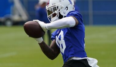 Elijah Moore builds rapport with new teammates at Bills OTAs - Buffalo News
