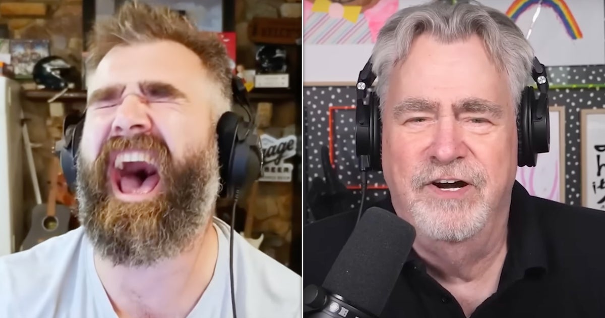 Jason Kelce's Dating Life Summed Up In 2 Words