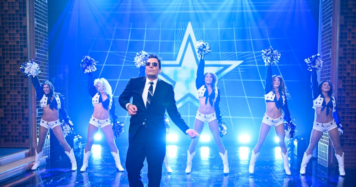 Dallas Cowboys Cheerleaders perform ‘Thunderstruck’ on ‘Jimmy Fallon’