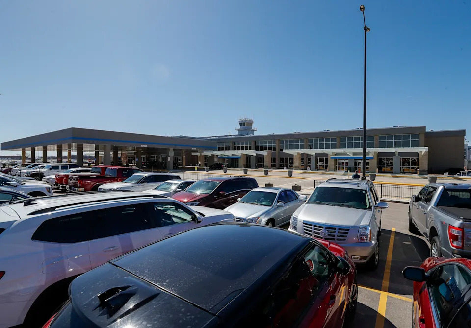 Green Bay Austin Straubel International Airport is seen on Wednesday, April 16, 2025, 2077 Airport Dr in Ashwaubenon, Wis. 
Tork Mason/USA TODAY NETWORK-Wisconsin