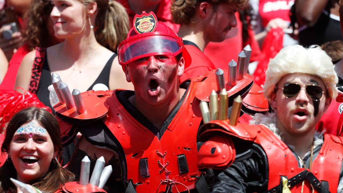 Georgia football fans named most cringeworthy in college sports