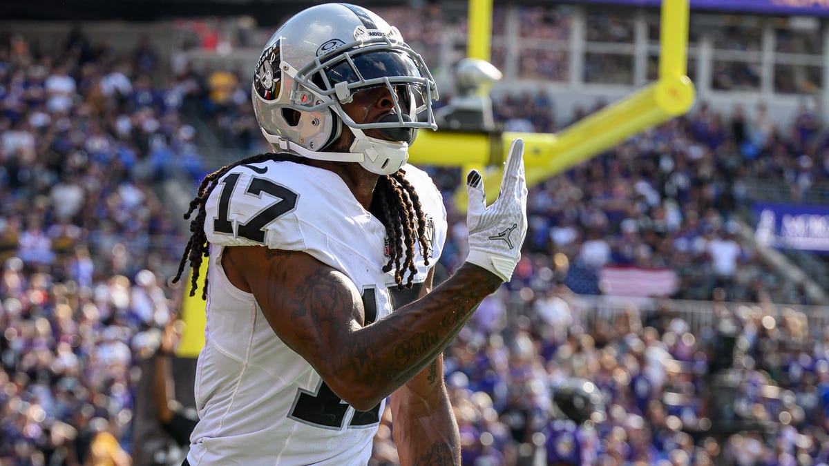 3 NFL Top 10 All-time receiving touchdown leaders played for Raiders