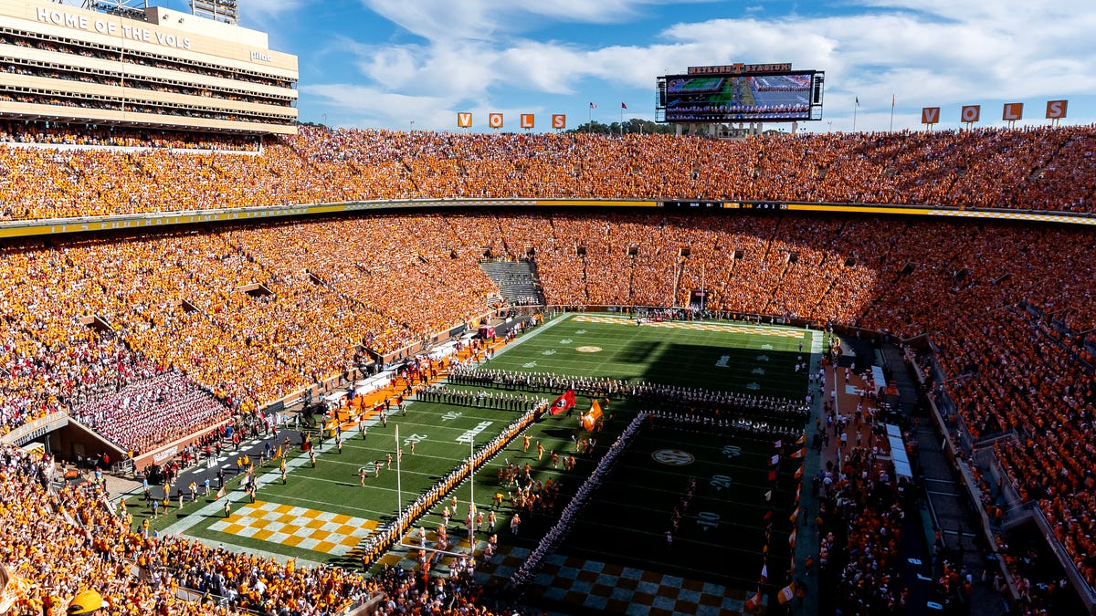 Ranking the best to worst college football stadiums in the SEC