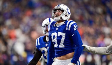 Laiatu Latu and the defensive ends