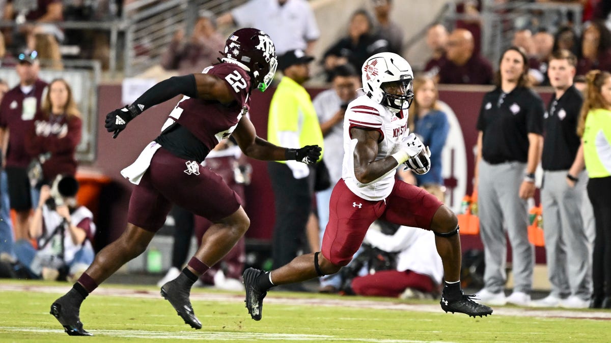 A closer look at LB Solomon DeShields