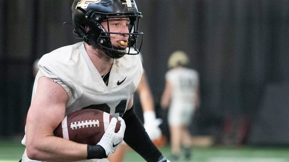 2026 NFL Draft position rankings: multiple Oregon Ducks listed