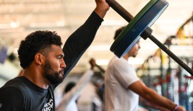 Cardinals expecting 'big things' from OLB Zaven Collins in 2025