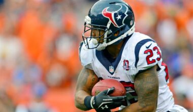 NFL star, Brewers fan Arian Foster spends day in Milwaukee