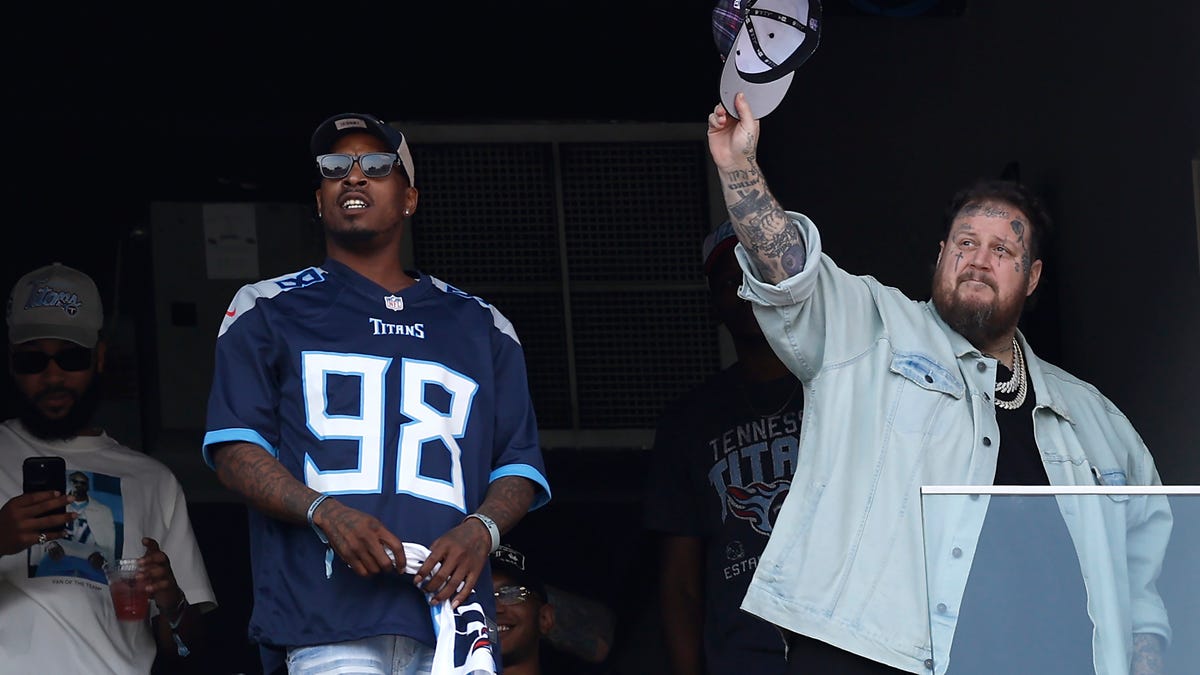 Jelly Roll says losing Derrick Henry hurt Titans more than A.J. Brown