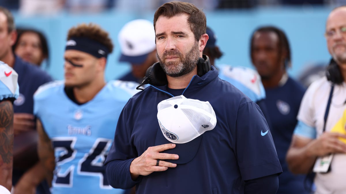 Titans' Brian Callahan ranked near bottom of NFL head coaches