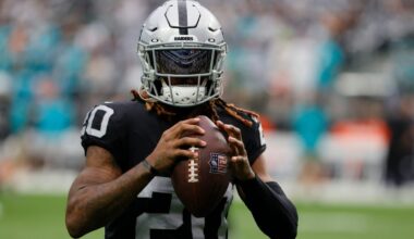 Former Raiders troubled 1st round pick is back on an NFL roster