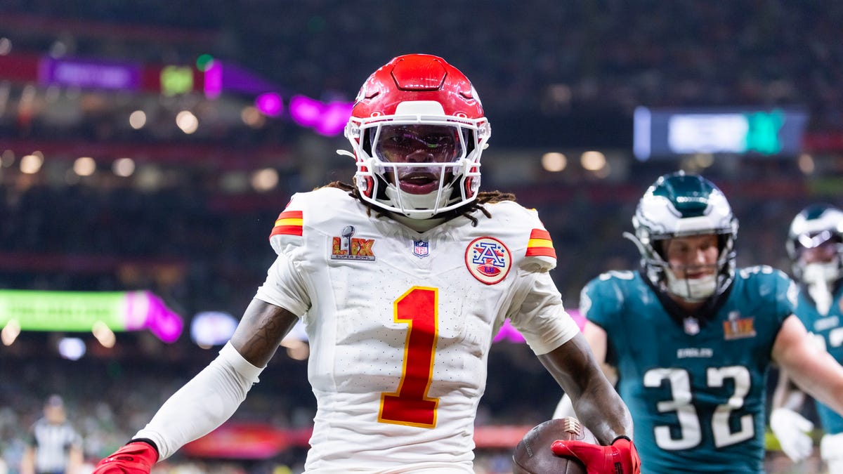 ESPN predicts the Chiefs returning to the Super Bowl vs. the Eagles