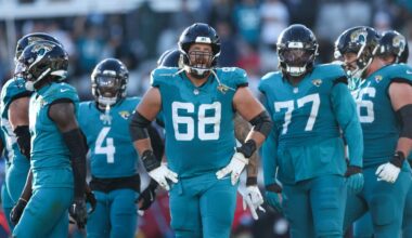 Chargers should consider signing 10-year interior offensive lineman