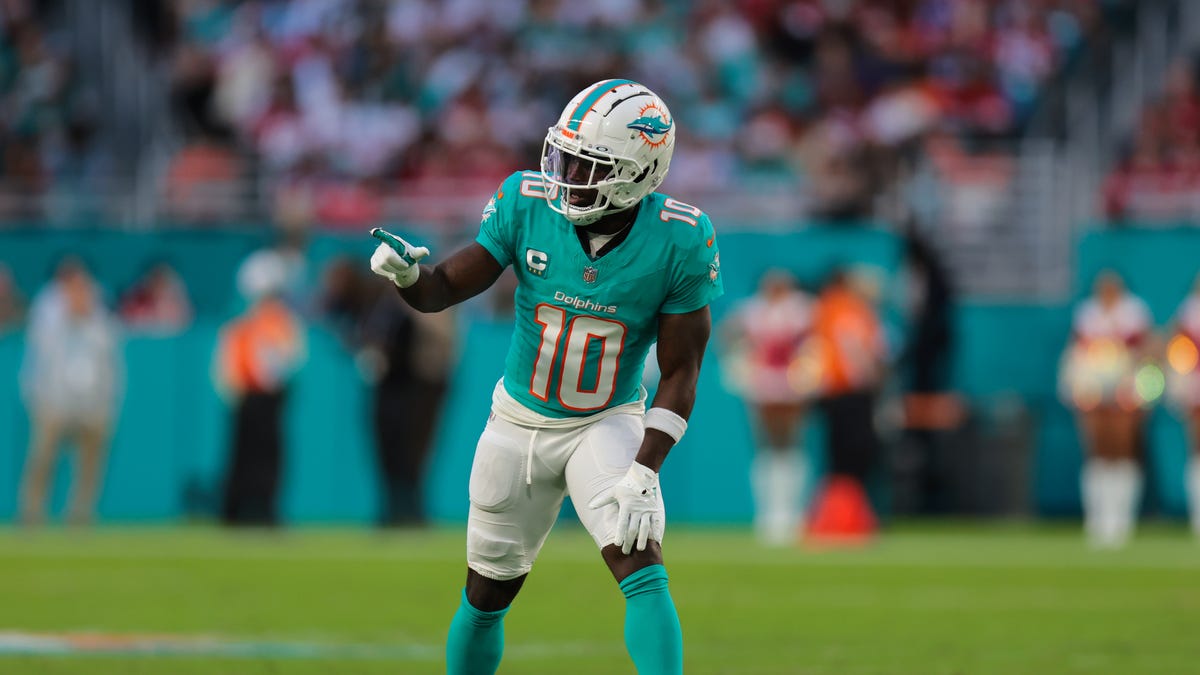 Texans listed as potential trade candidate for All-Pro WR Tyreek Hill