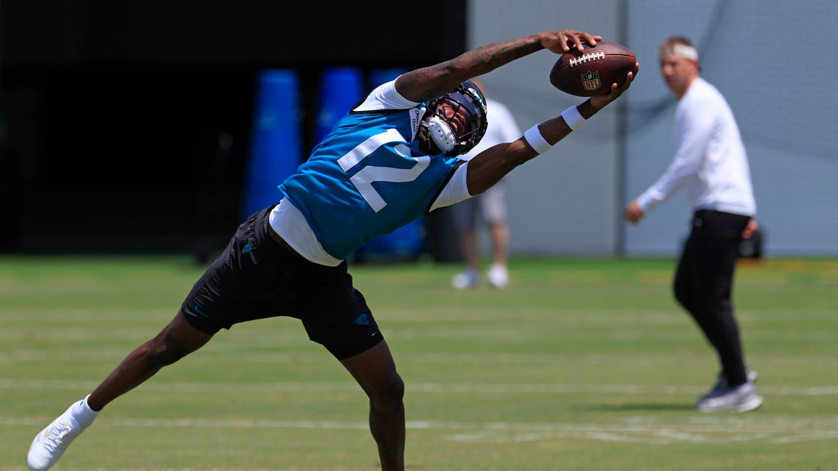 Travis Hunter trailblazer? Jacksonville Jaguars DB coach saw him levitate