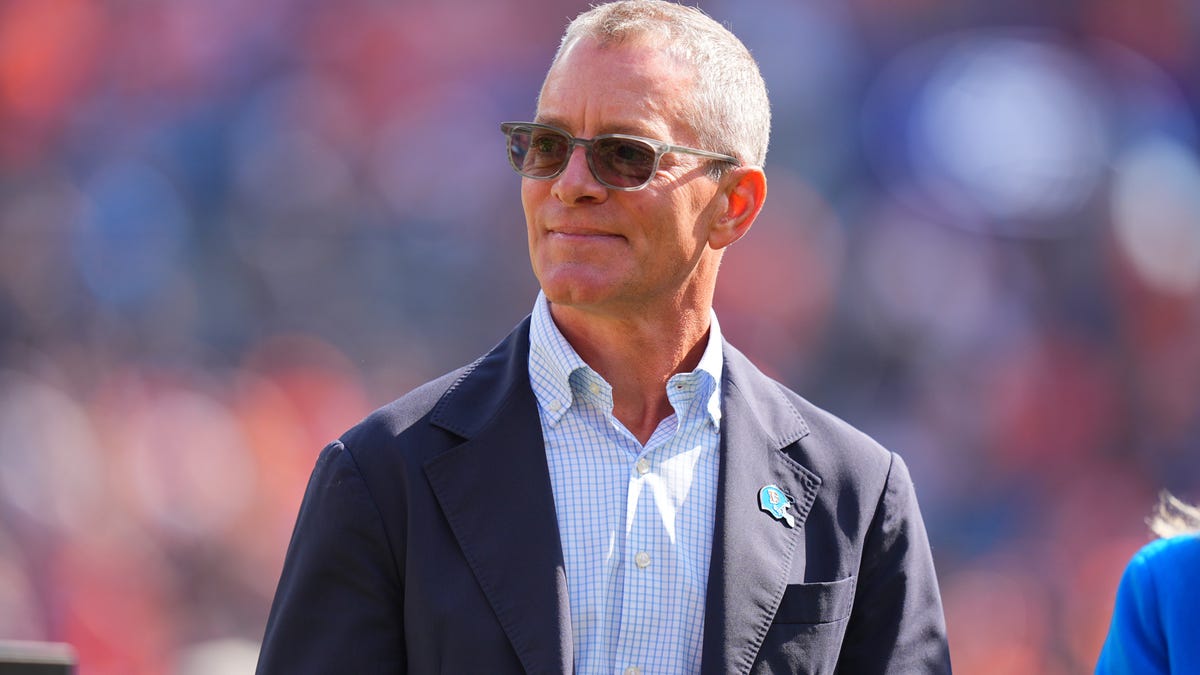 Greg Penner says Broncos QB Bo Nix 'totally focused on football'