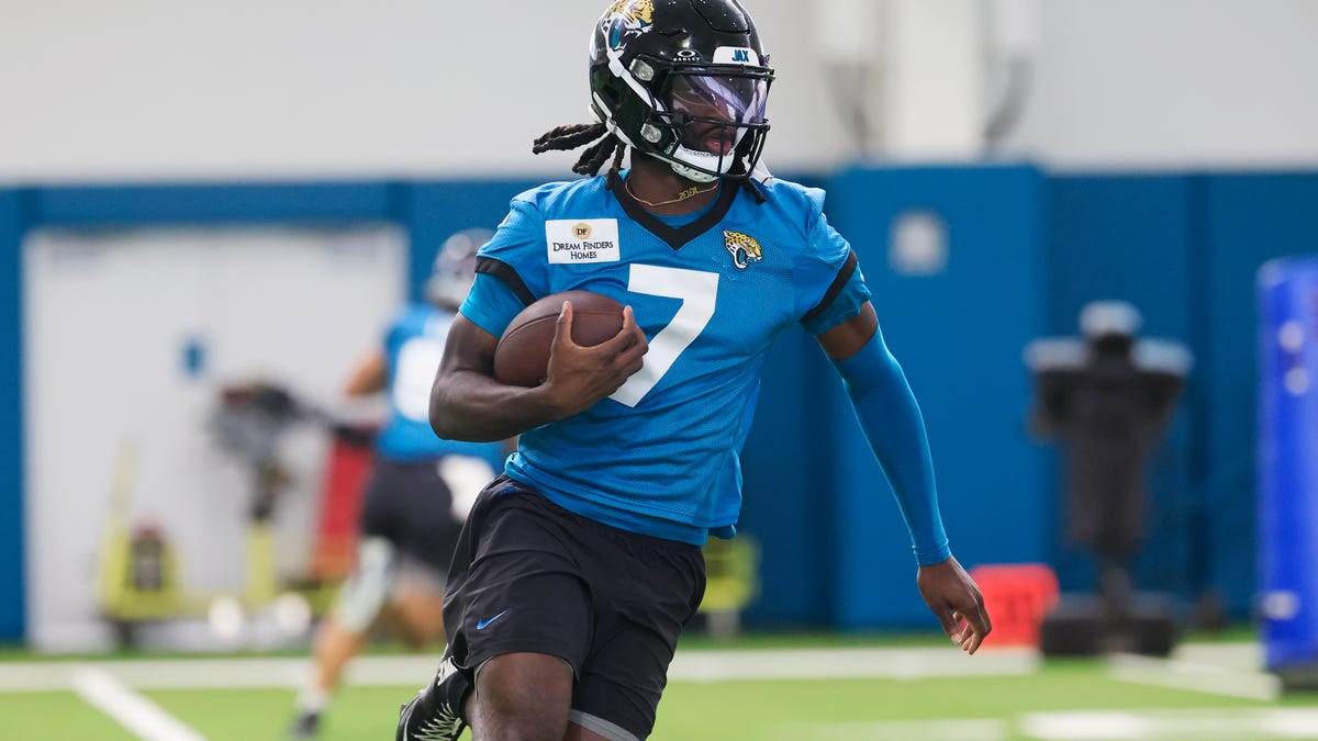 Brian Thomas Jr. continues impressing in silence as Jaguars near camp