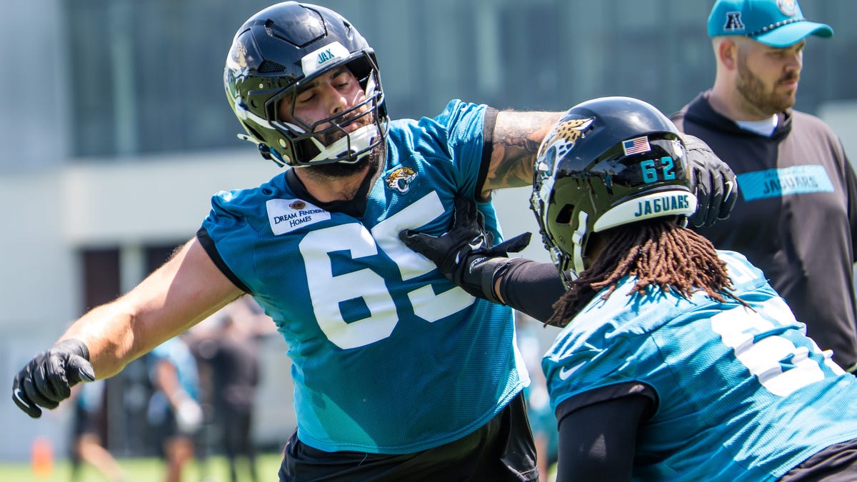 Jacksonville embracing competition on offensive line