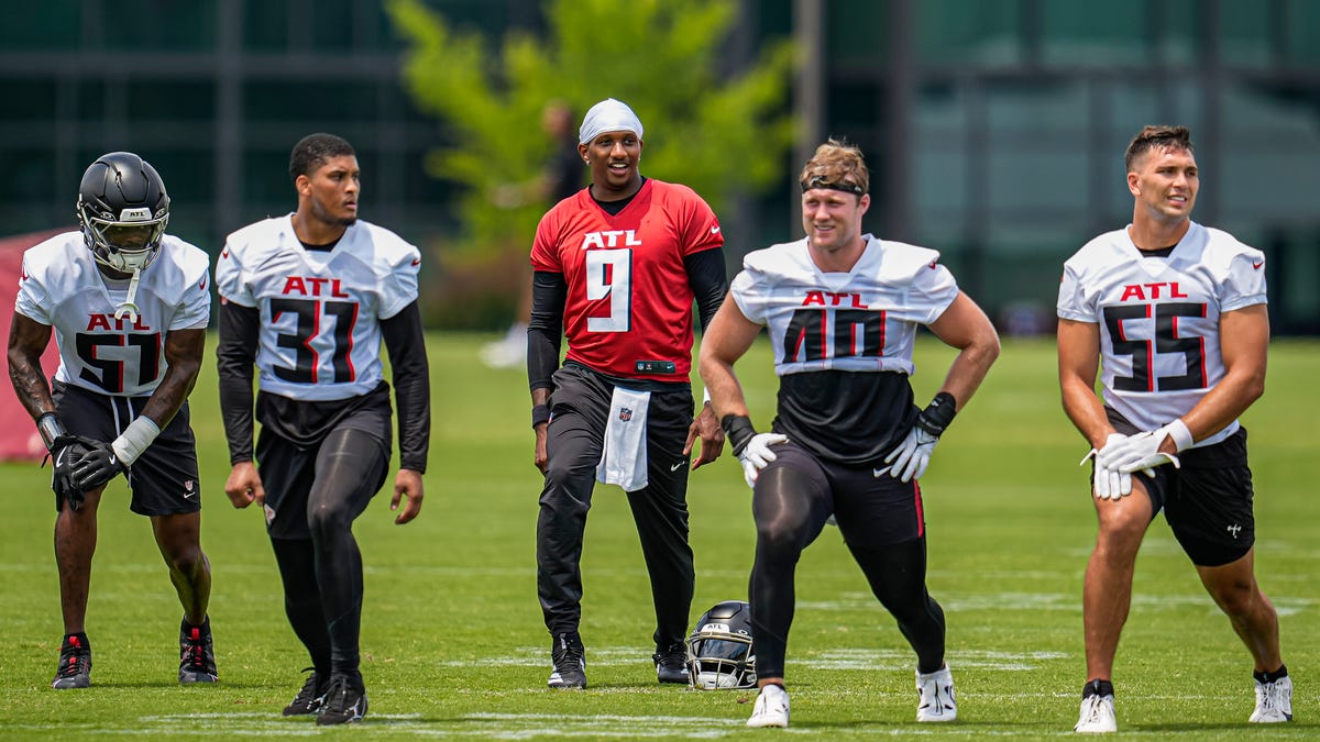 Updated roster with uniform numbers for each player