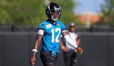 Travis Hunter plays both ways in final practice