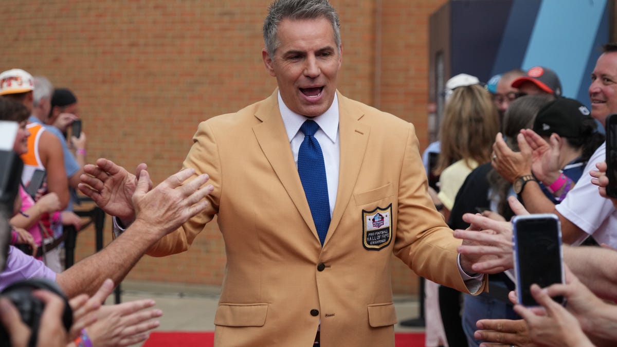 Legendary Rams QB named among highest-graded players since 2000