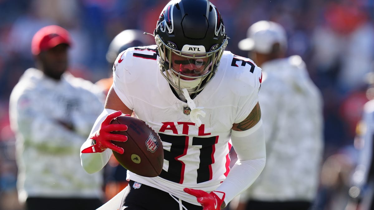 Panthers have interest in free-agent S Justin Simmons