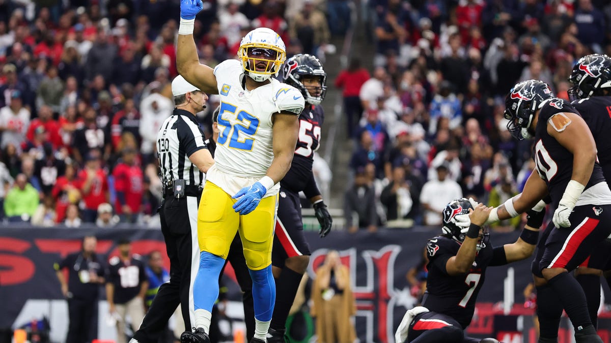 Khalil Mack explains key factor behind staying in Los Angeles