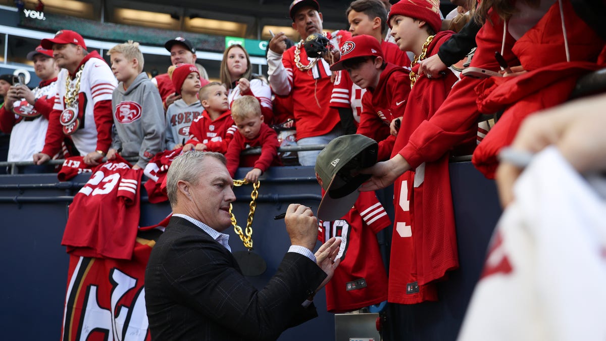 49ers GM John Lynch explains decision to 'throttle back' spending