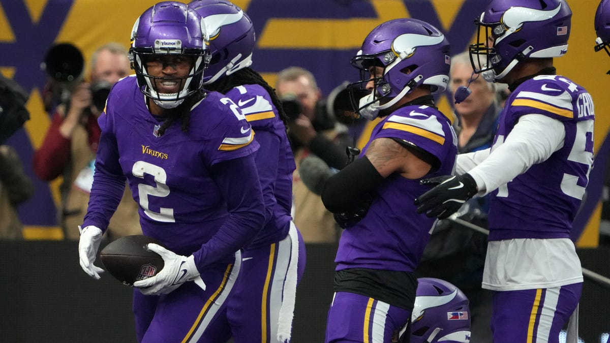 6 free-agent CBs the Panthers can add after Jaire Alexander's signing