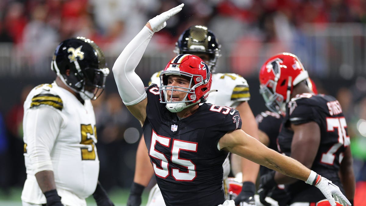 Kaden Elliss leads unit in 2025