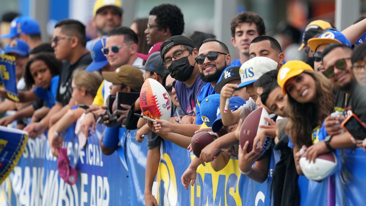 Full schedule of practices open to fans