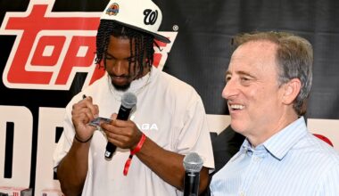 Jayden Daniels rookie card sold for $500,000 to Commanders owner